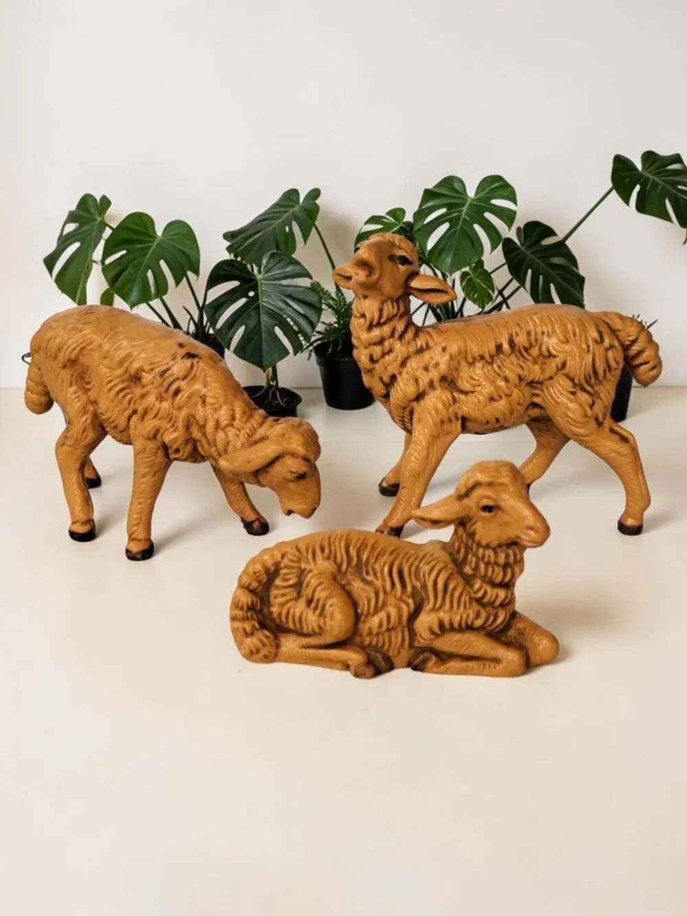 Vintage Depose Italian Nativity Figurines Set of 3 Sheep Fontanini Made in Italy